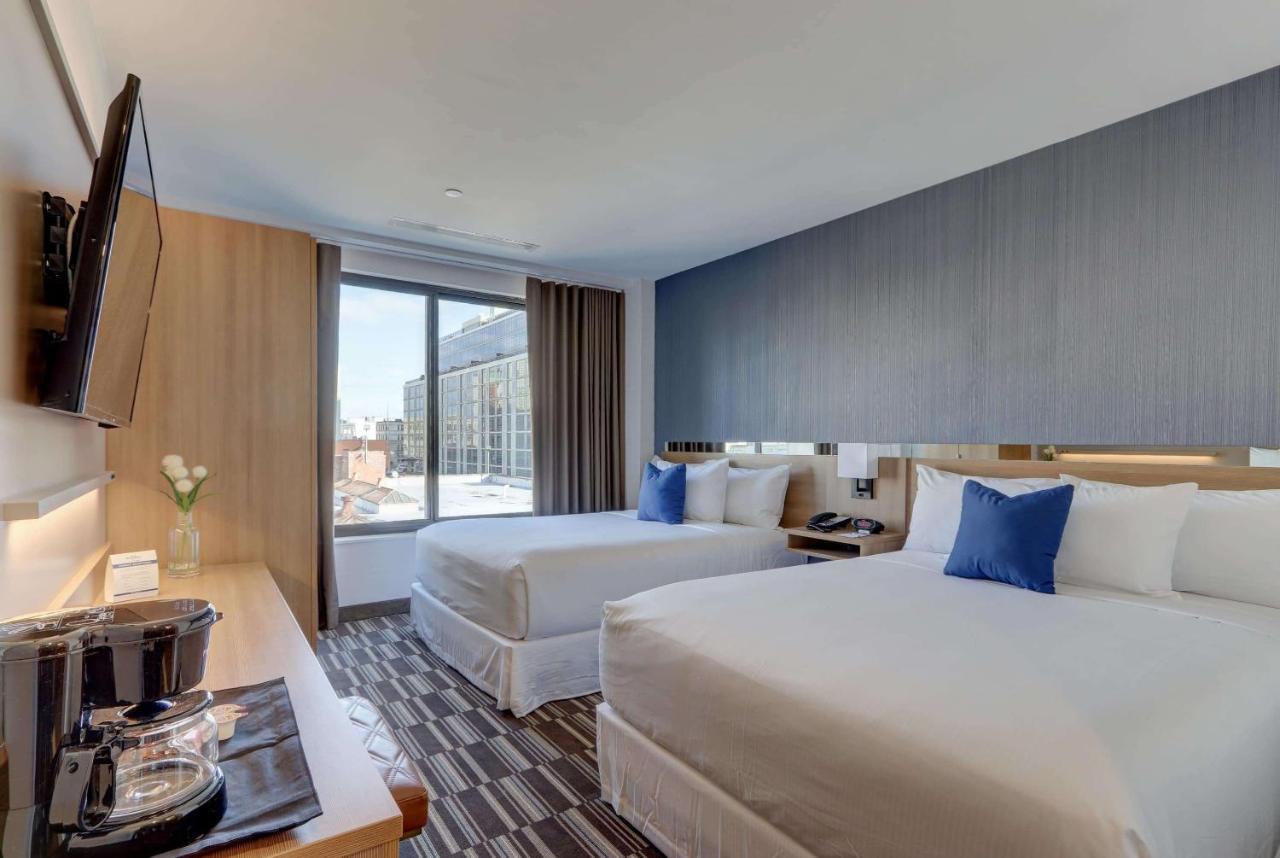 ניו יורק Microtel Inn By Wyndham Long Island City מראה חיצוני תמונה