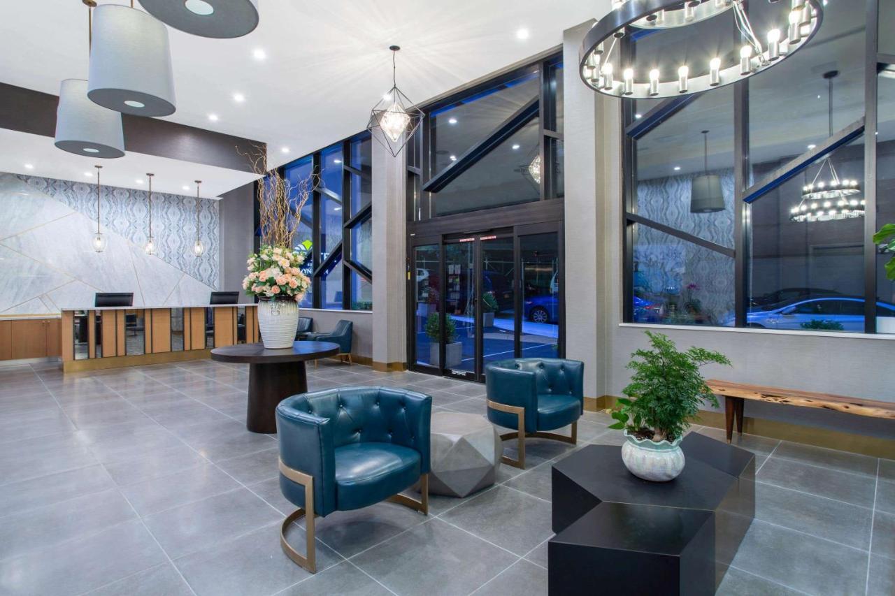 ניו יורק Microtel Inn By Wyndham Long Island City מראה חיצוני תמונה